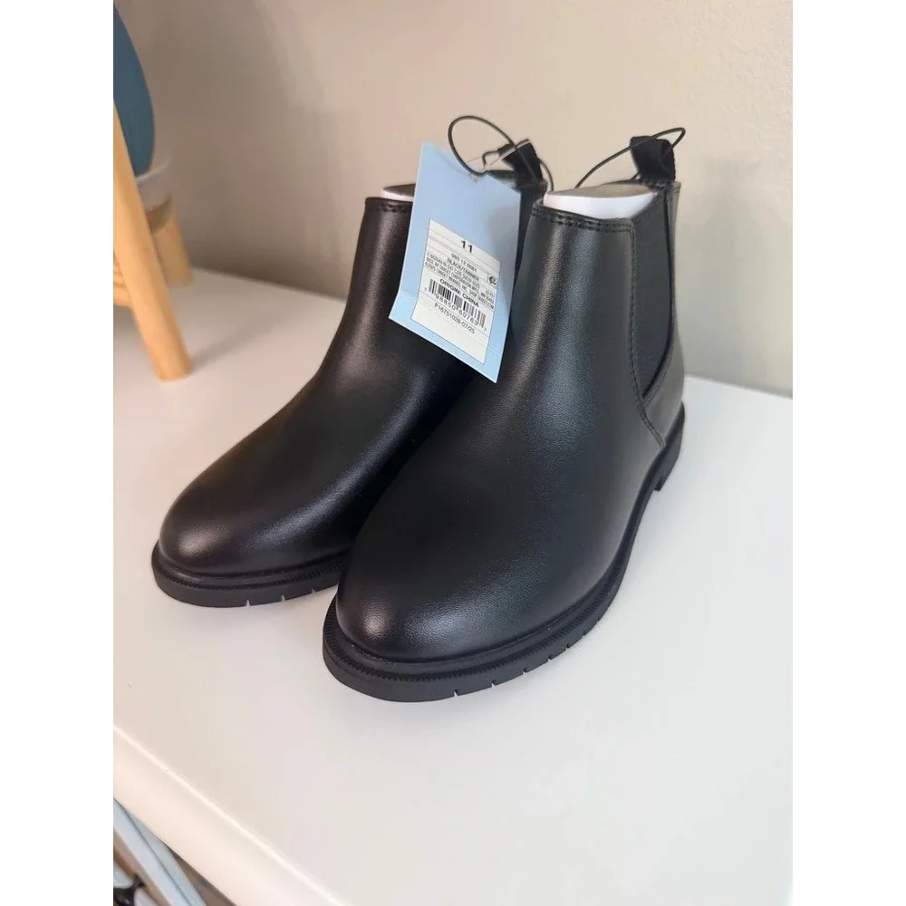 Cat & Jack Tanner Chelsea Boots Toddler Size 11 Black Faux Leather NWT